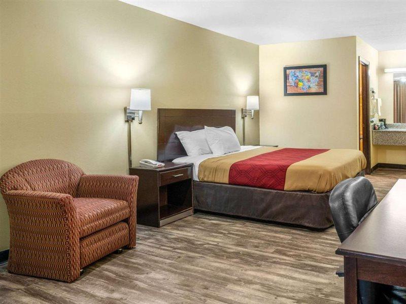Econo Lodge Near Missouri University Of Science And Technology Rolla Luaran gambar