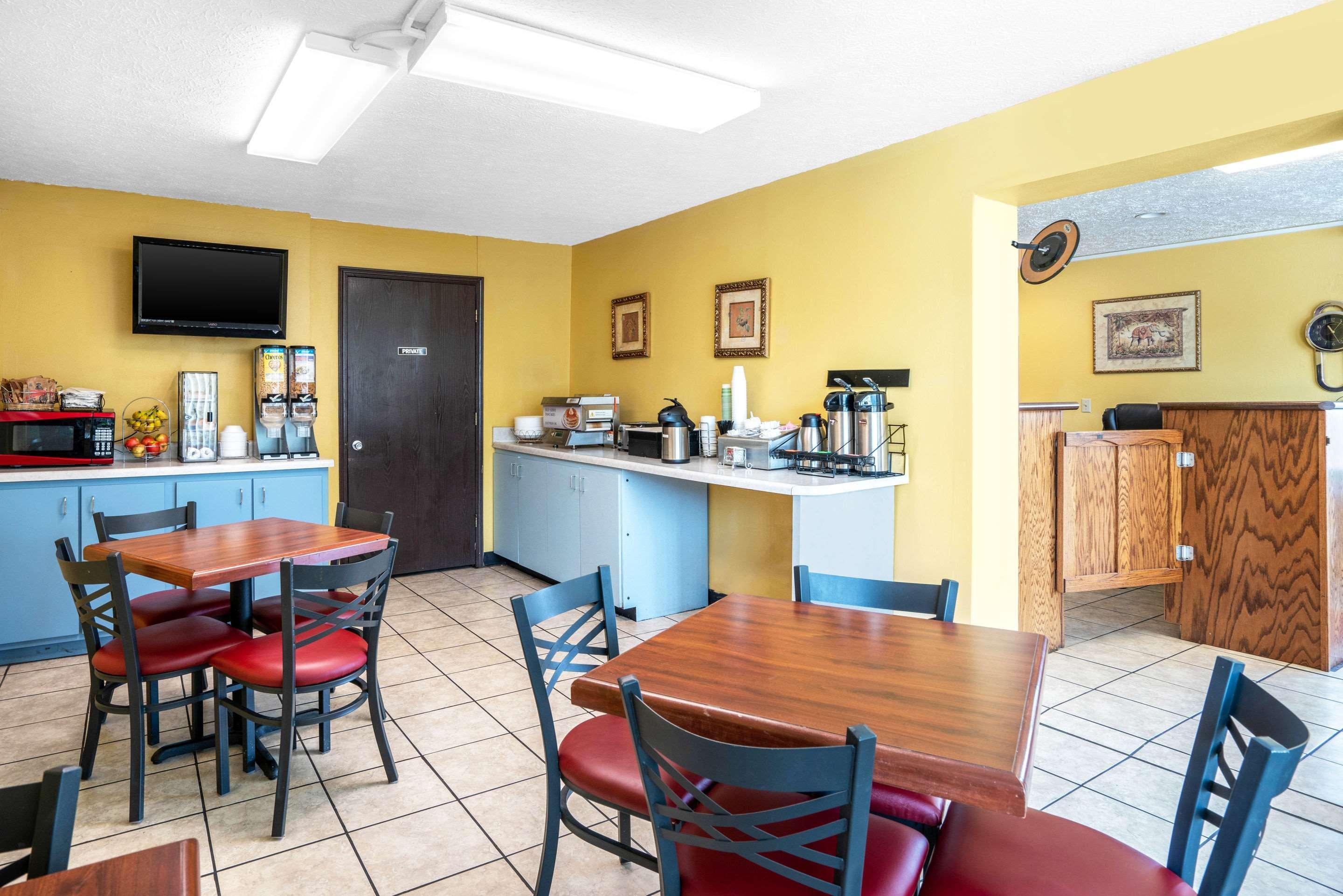 Econo Lodge Near Missouri University Of Science And Technology Rolla Luaran gambar