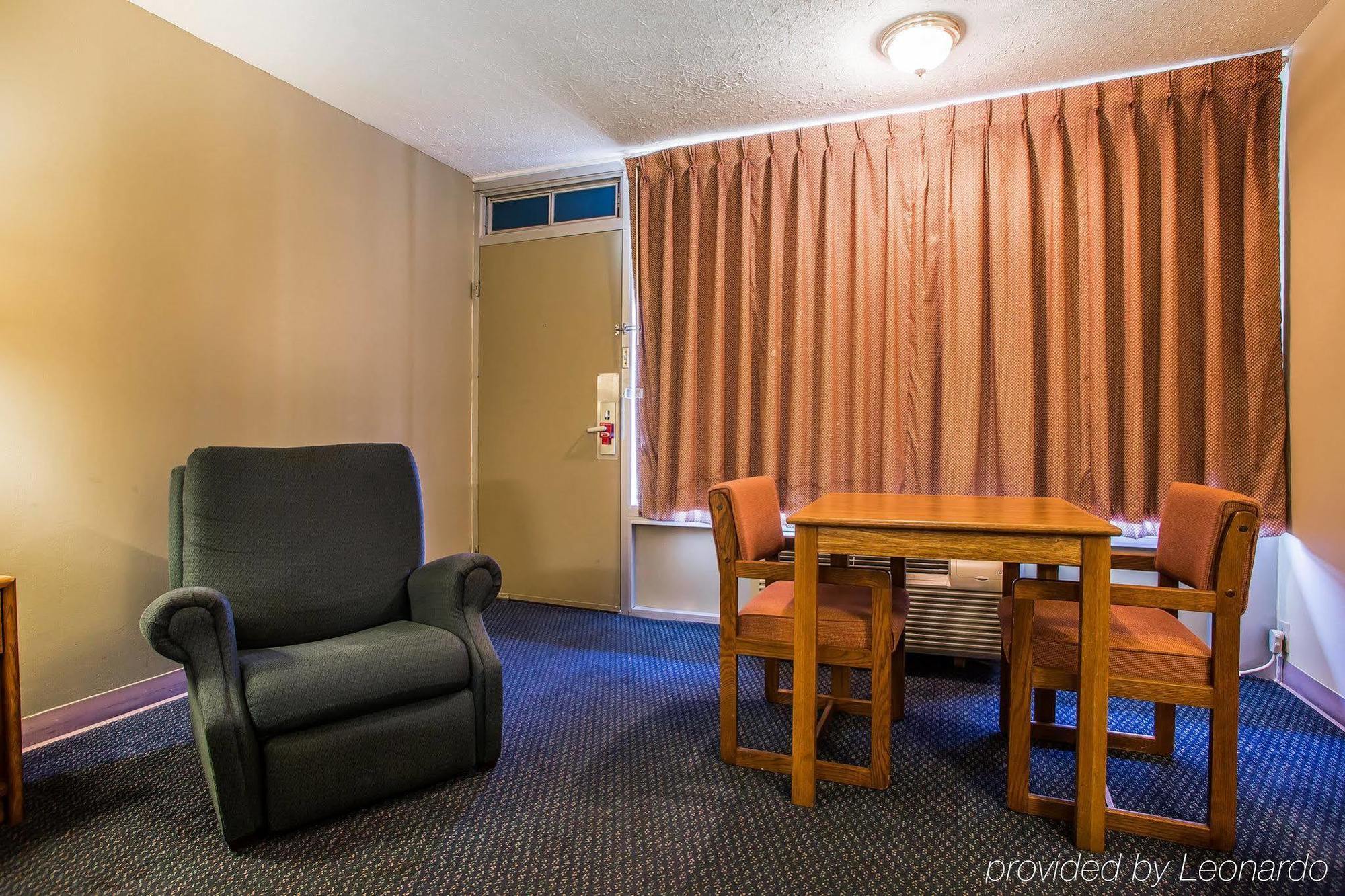 Econo Lodge Near Missouri University Of Science And Technology Rolla Luaran gambar