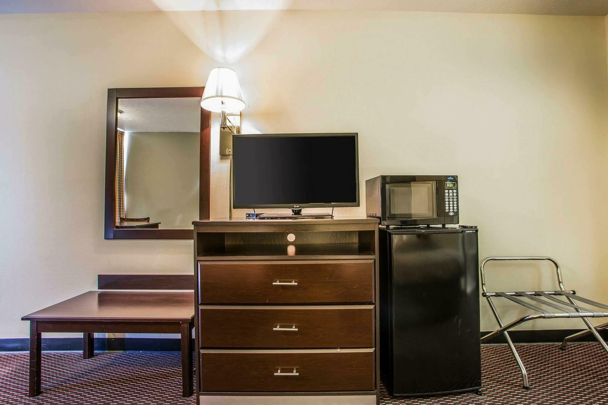 Econo Lodge Near Missouri University Of Science And Technology Rolla Luaran gambar