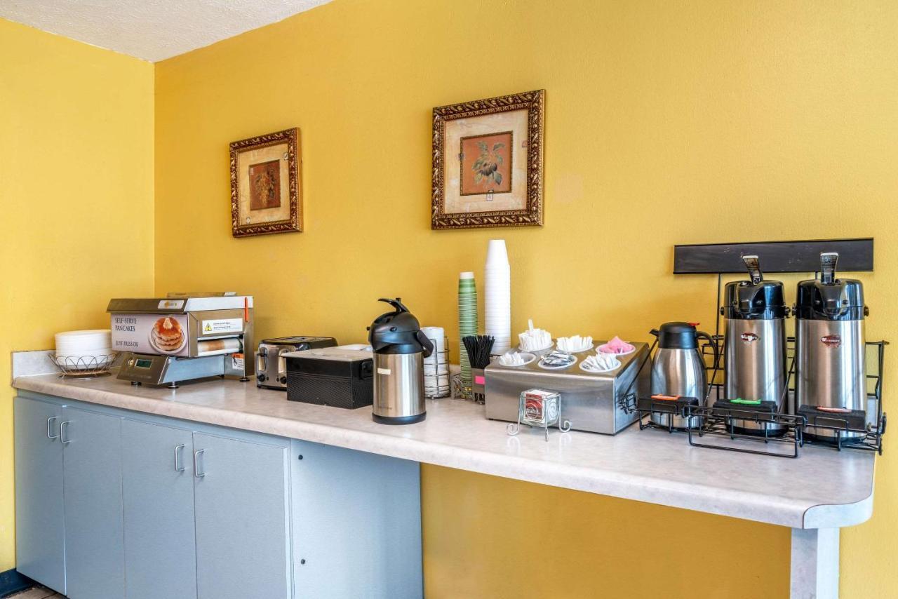Econo Lodge Near Missouri University Of Science And Technology Rolla Luaran gambar